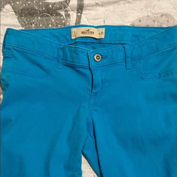 Hollister Women's Skinny Jeans in Bright Blue - Picture 2 of 4